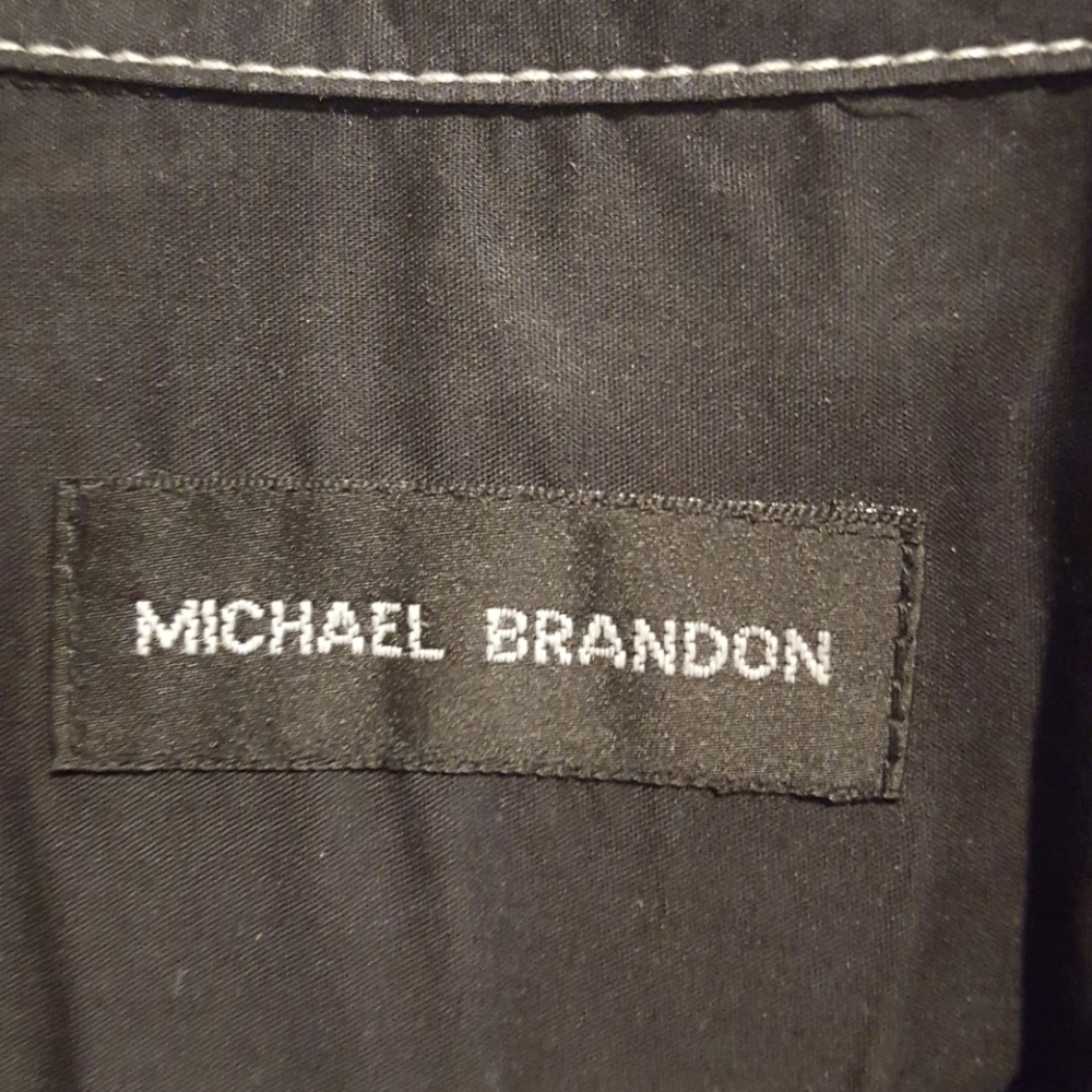 Shirt - Picture 2 of 3